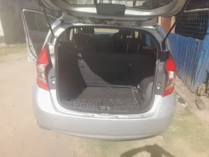 Nissan Note 2017 Silver