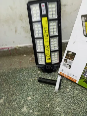 400W All-in-One Solar Street Light – Powerful Illumination
