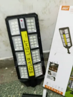 400W All-in-One Solar Street Light – Powerful Illumination