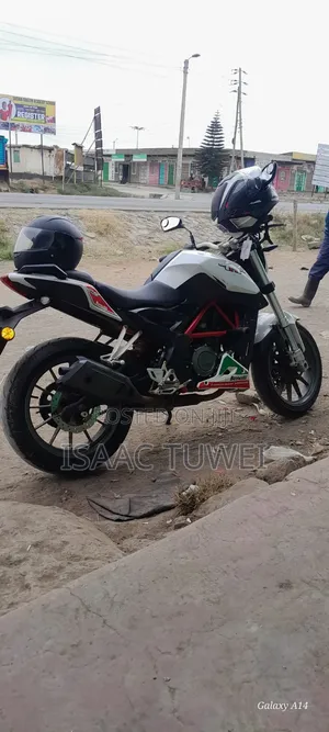 Benelli TNT 2019 White