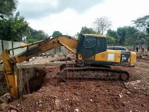 Komatsu 240