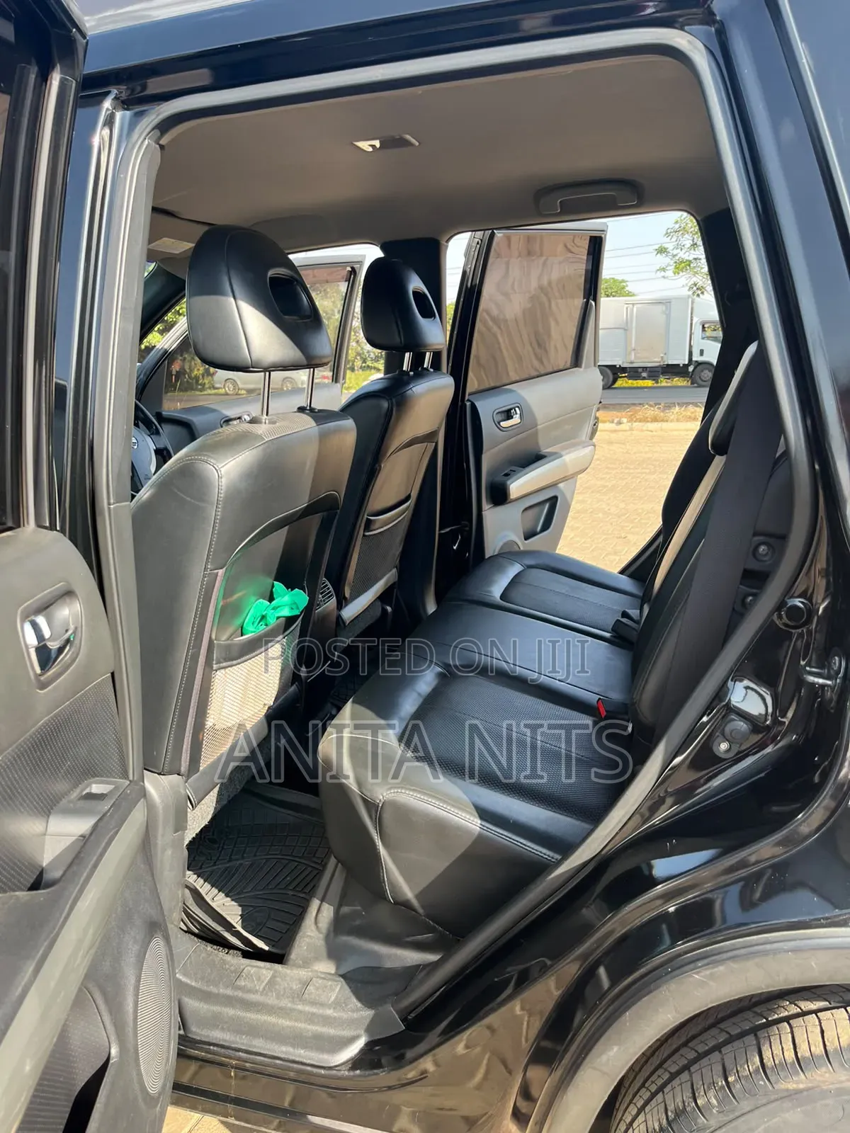 Nissan X-Trail 2010 Black