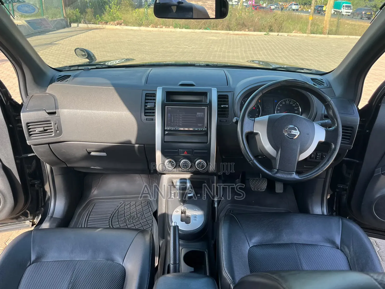 Nissan X-Trail 2010 Black