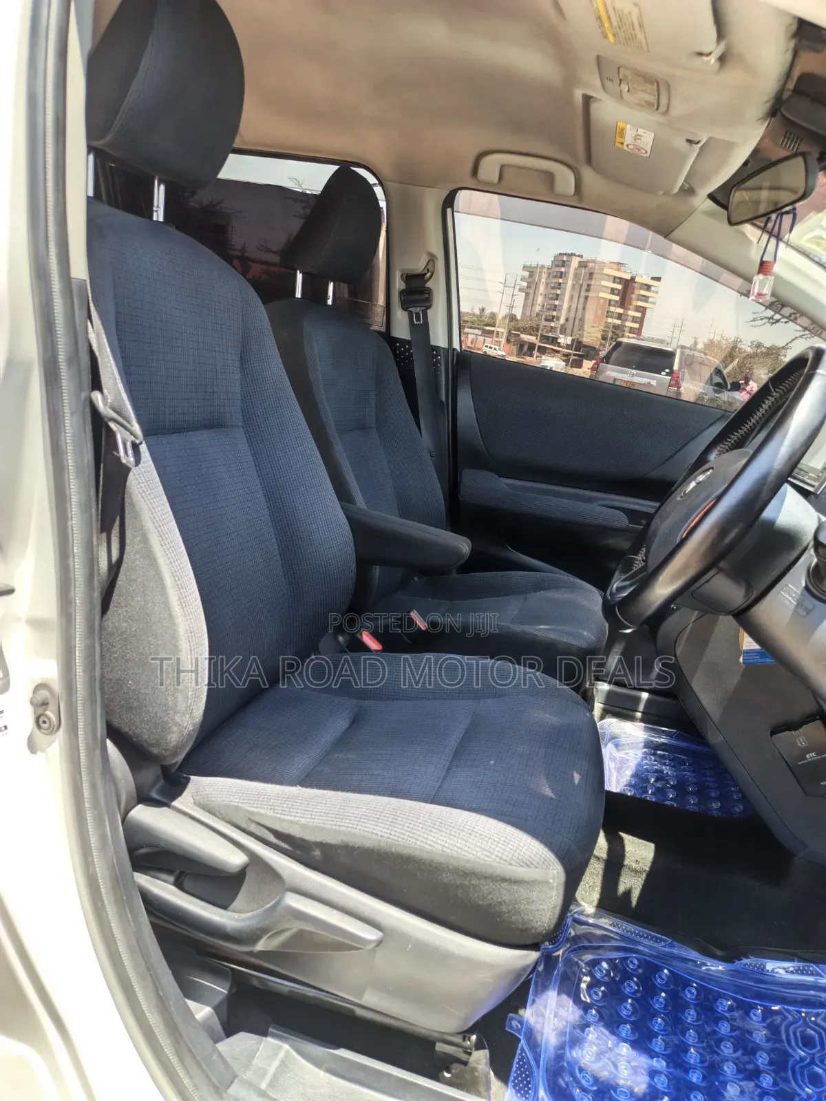 Toyota Sienta 2016 White