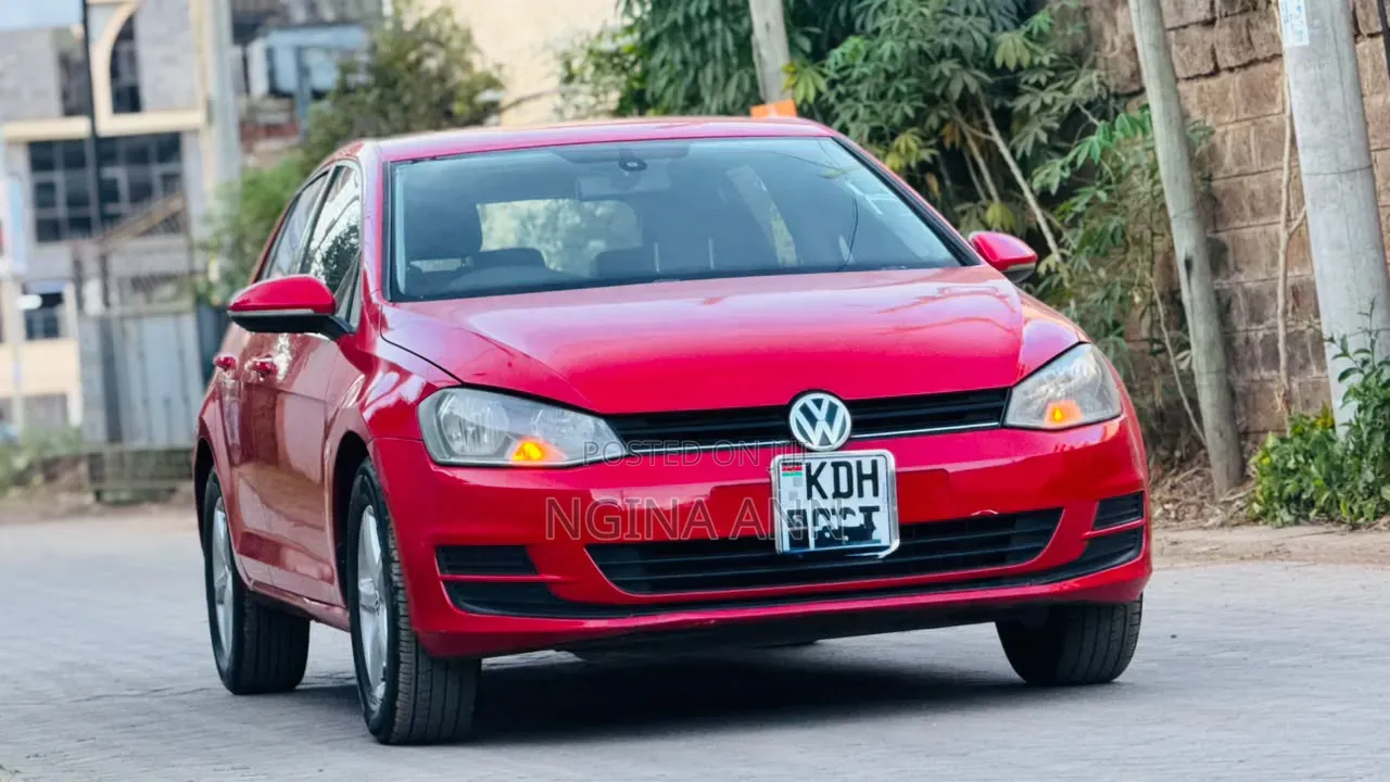 Volkswagen Golf 2015 Red