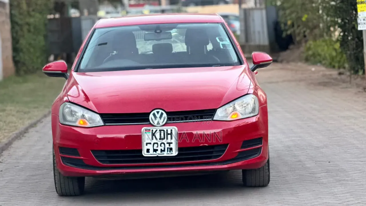 Volkswagen Golf 2015 Red