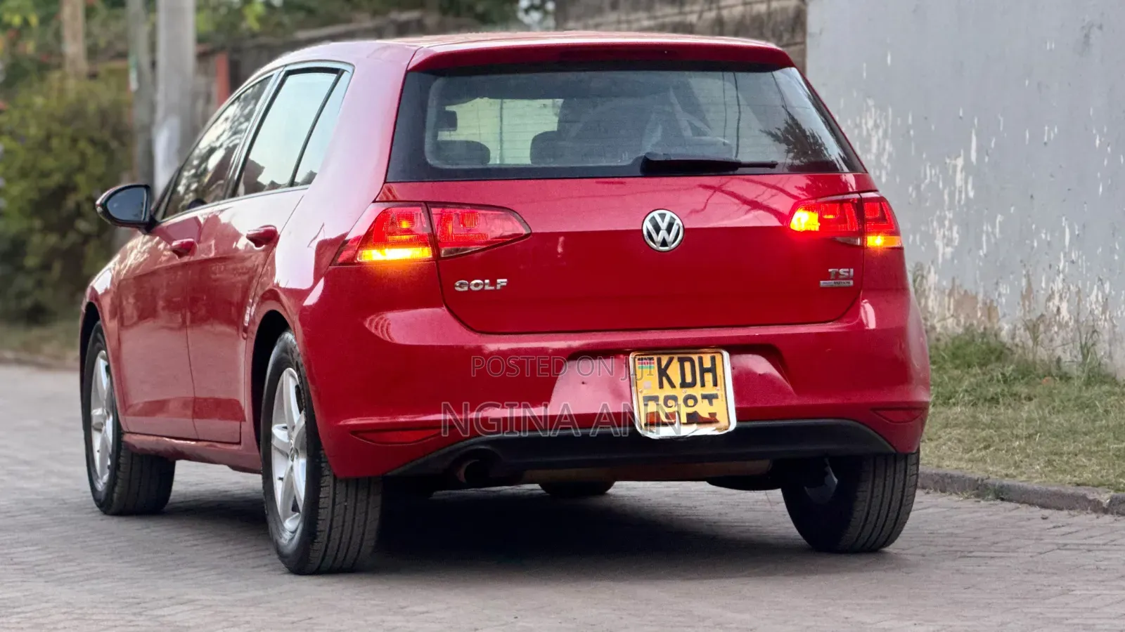 Volkswagen Golf 2015 Red