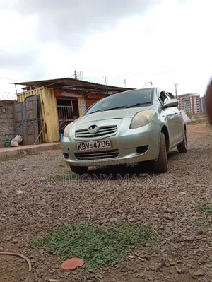 Vitz Toyota 2006 Model 1000cc