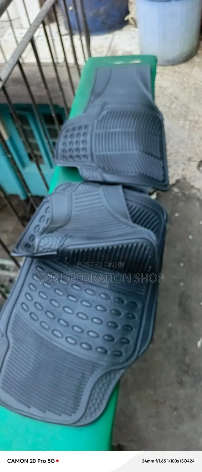 7-Seater Floor Mats With Raised Geometric Edges &Deep Vertical Channel