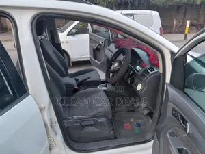 Volkswagen Touran 2003 White