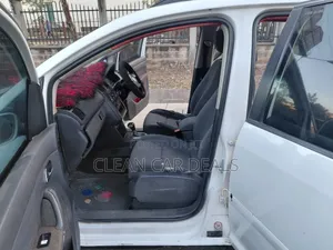 Volkswagen Touran 2003 White