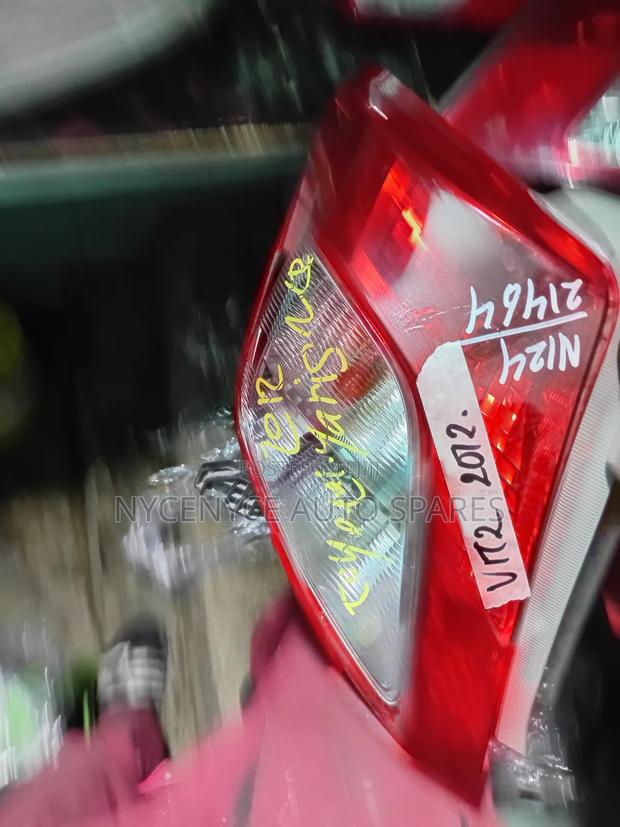 Tailight Vitz 2012