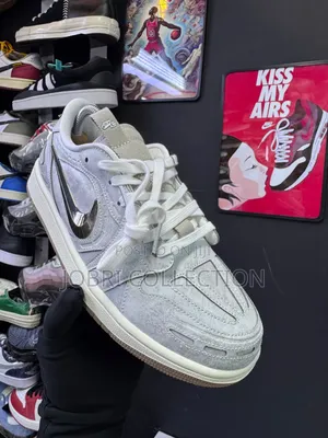 Air Jordan 1 Low Method of Make
Sneakers