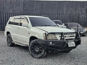 Toyota Kluger 2007 White