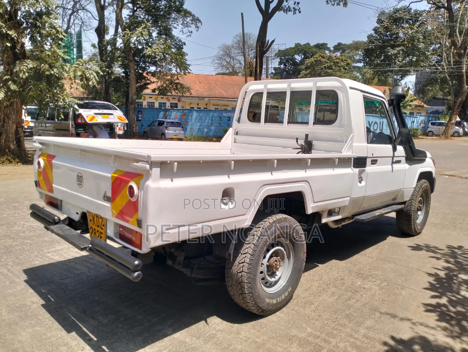 Toyota Land Cruiser 2013 White