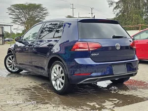 Volkswagen Golf 2019 Blue