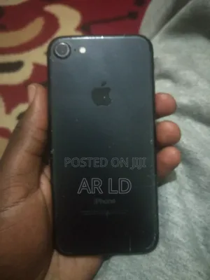 Apple iPhone 7 128 GB Black