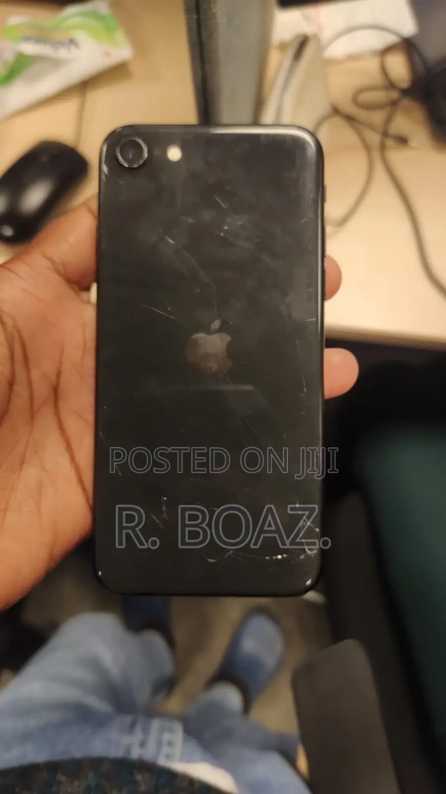 Apple iPhone SE (2020) 128 GB Black