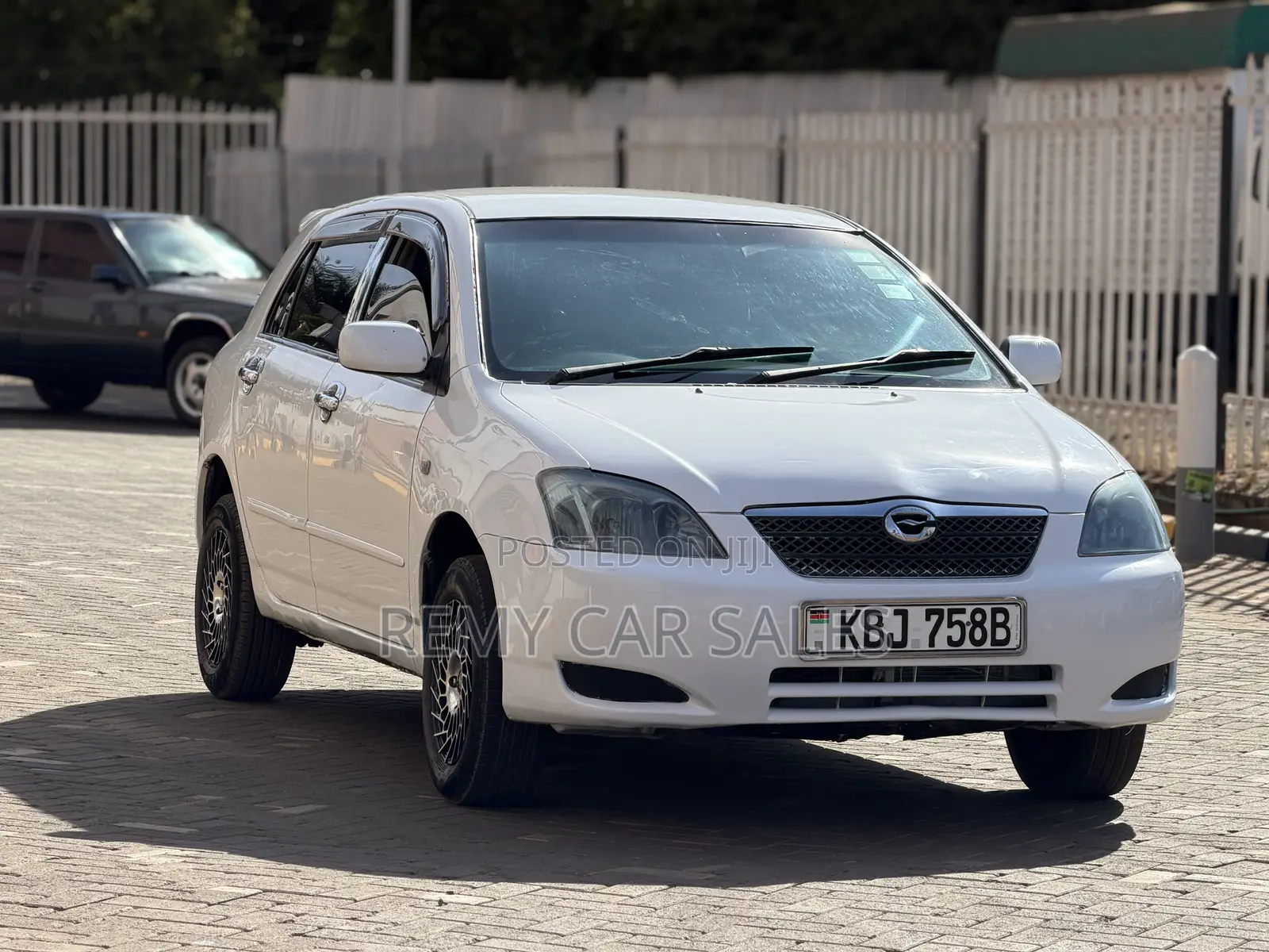 Toyota Corolla RunX 2003 White