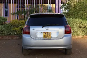 Toyota Corolla RunX 2002 Silver