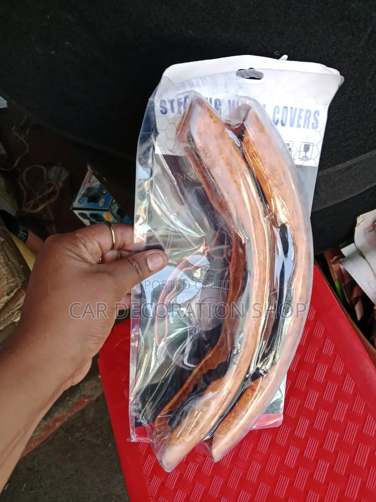 2pc Ergonomic Pieces Snap Left&right Steering Wheel Cover