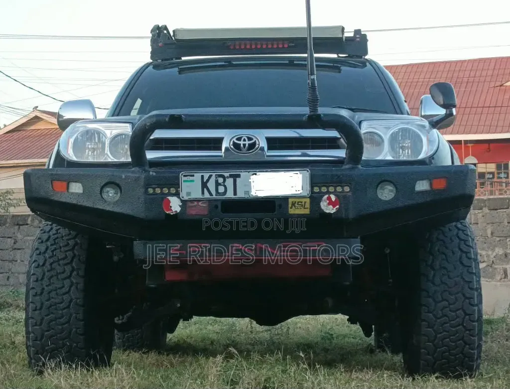 Toyota Hilux Surf 2007 Black