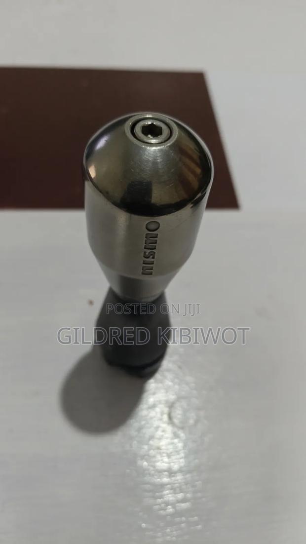 Nismo S Titanium Shift Knob - thumbnail 2