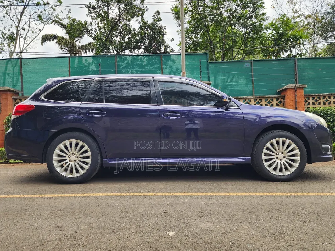 Subaru Legacy 2010 Purple