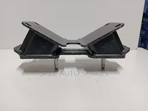 Gear Box Mounting Hilux Vigo Revo
