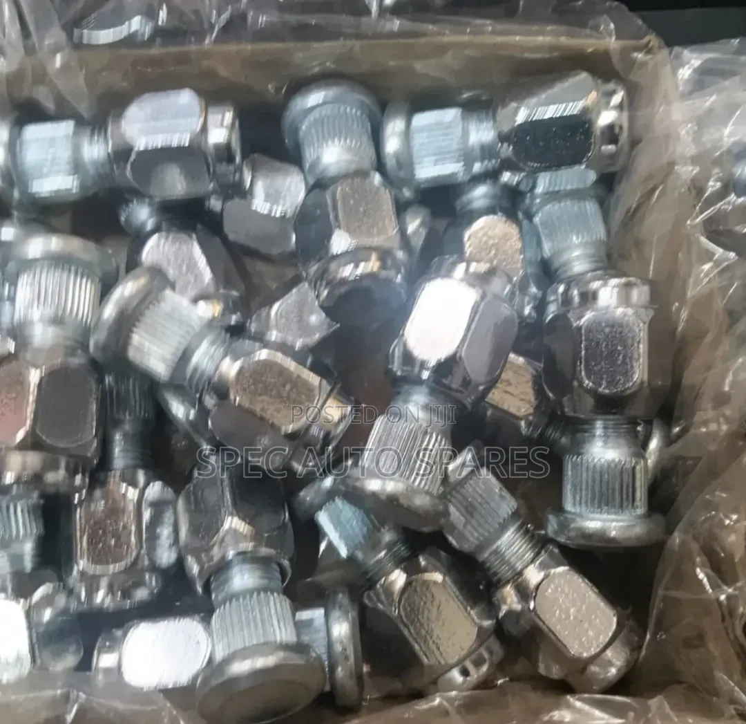 Wheel Studs and Nuts Land Cruiser 79