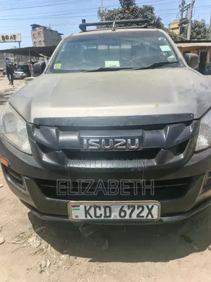 Isuzu D-MAX 2014 Brown