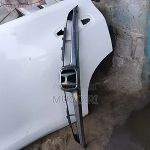 Front Upper Radiator Grille Honda Accord