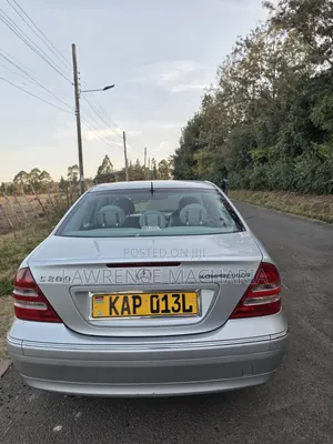 Mercedes-Benz C200 2002 Silver