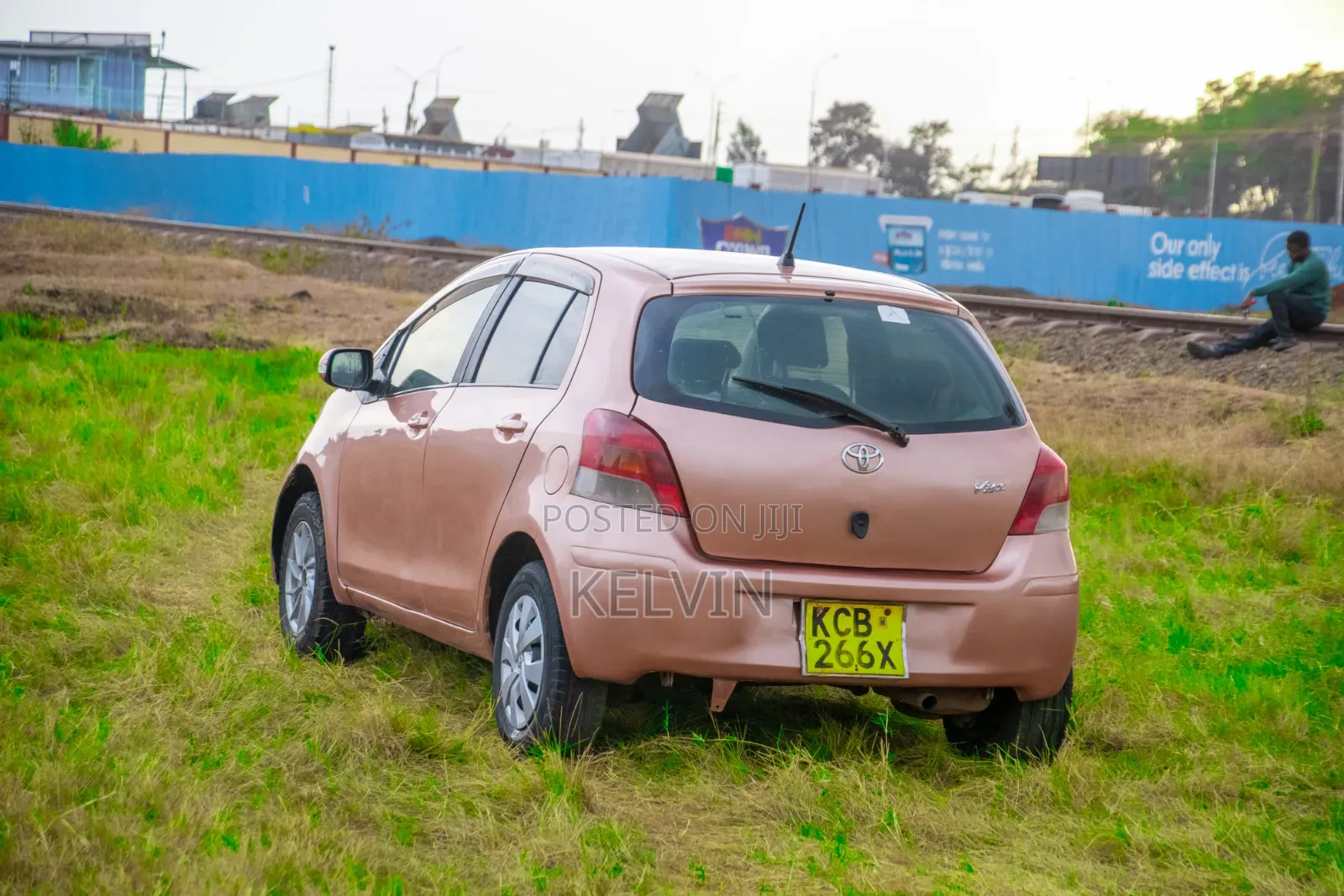 Toyota Vitz 2008 Orange