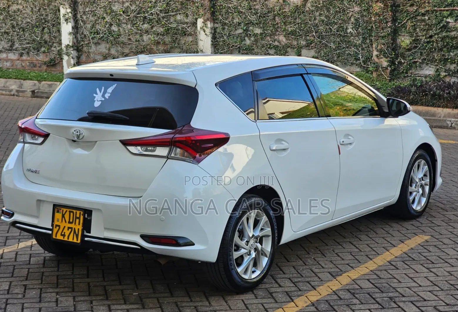 Toyota Auris 2016 White