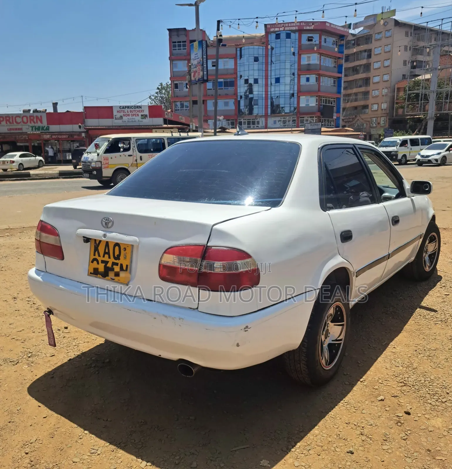 Toyota Corolla 1999 White