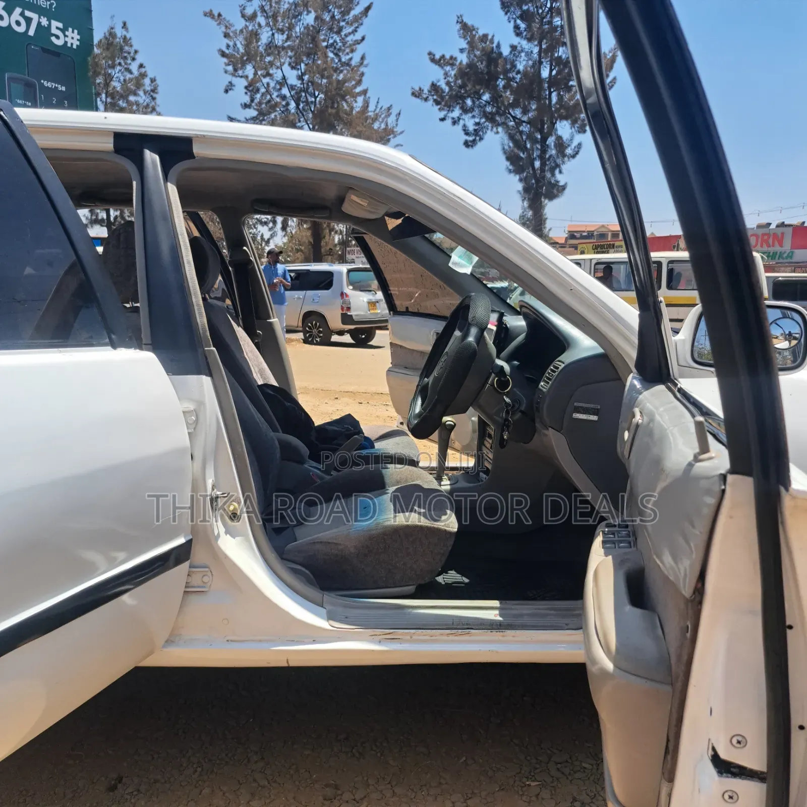 Toyota Corolla 1999 White