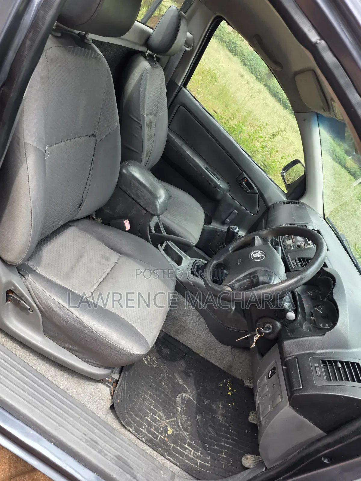 Toyota Hilux 2014 Gray