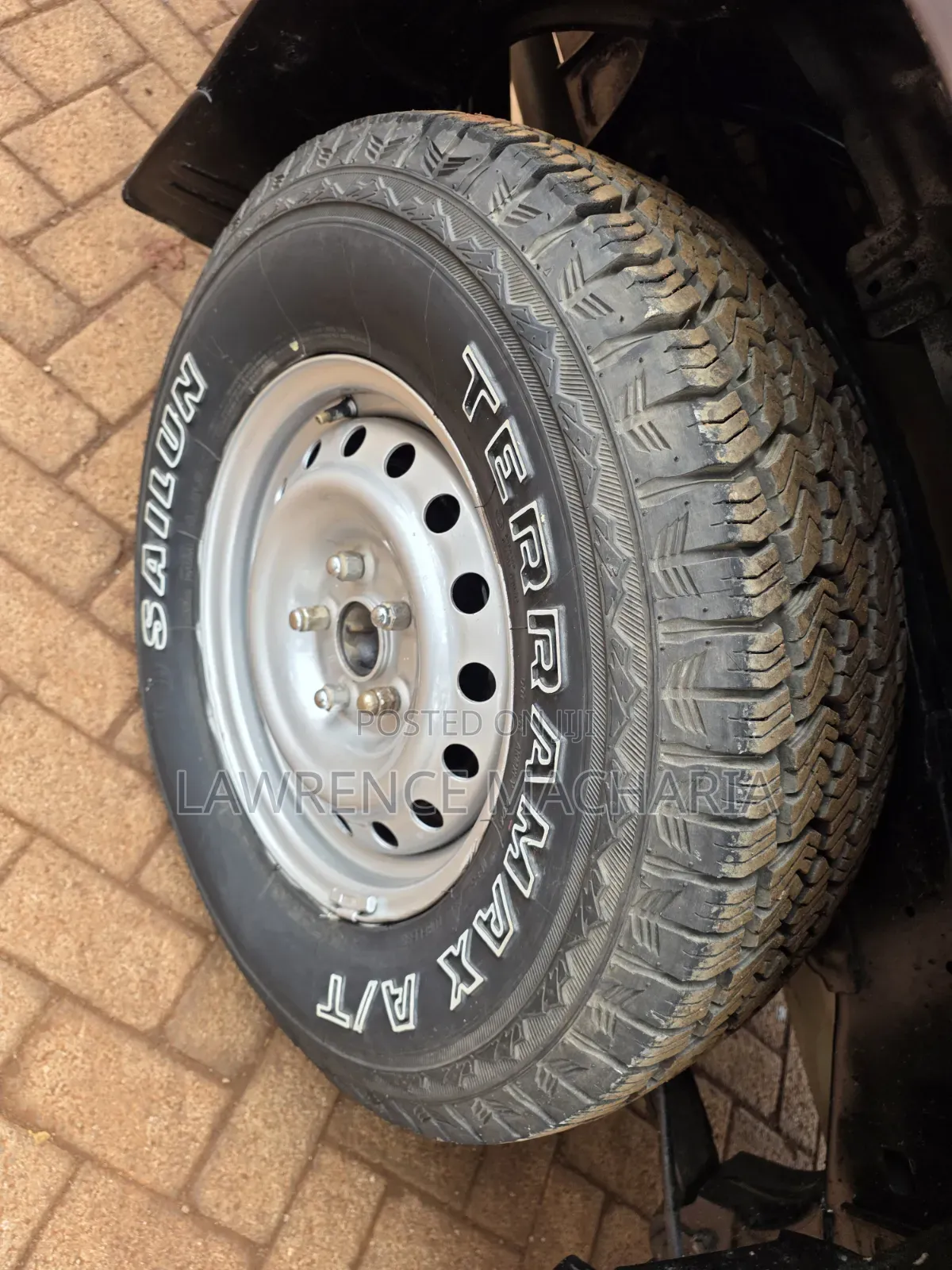 Toyota Hilux 2014 Gray