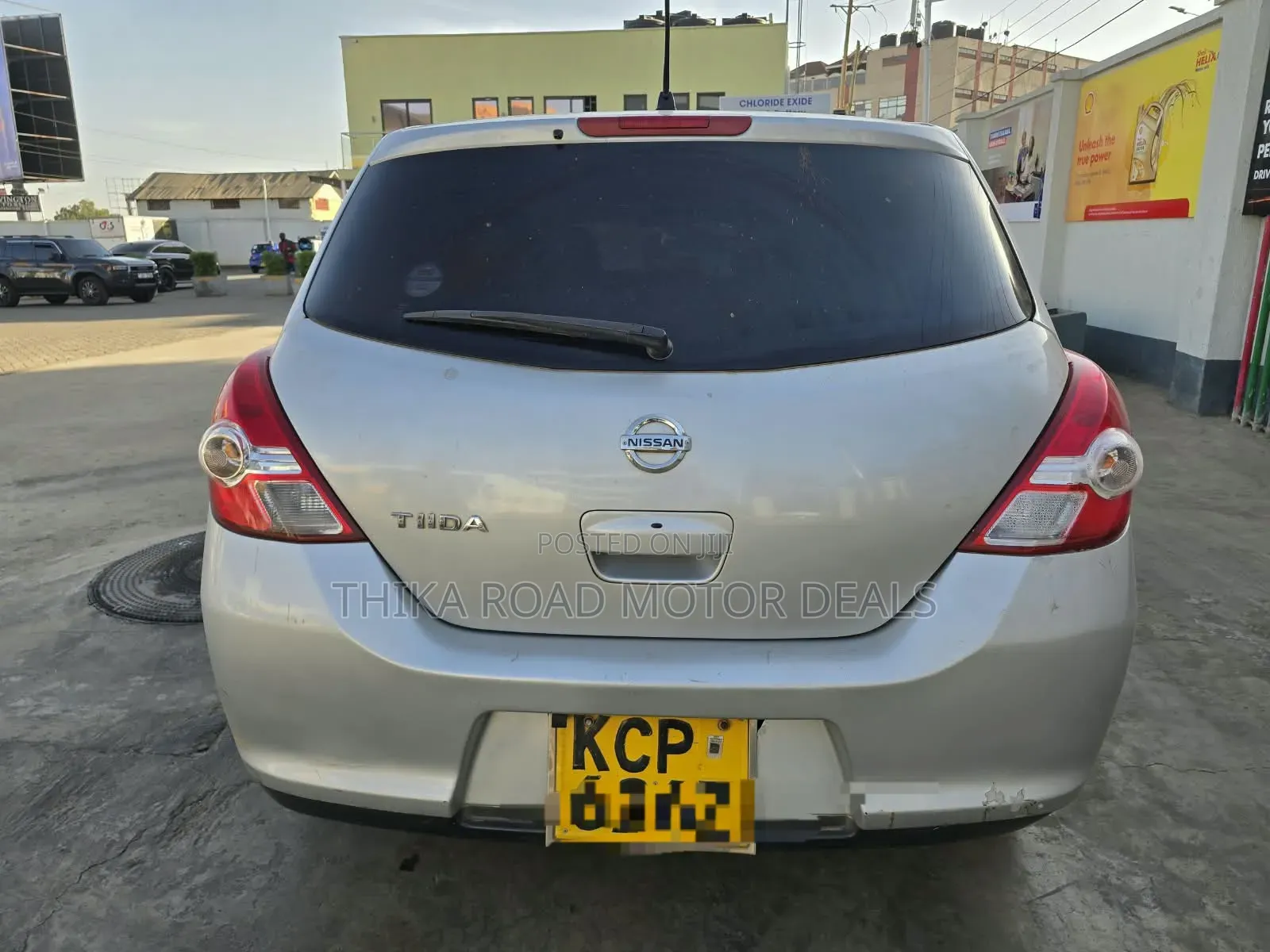 Nissan Tiida 2011