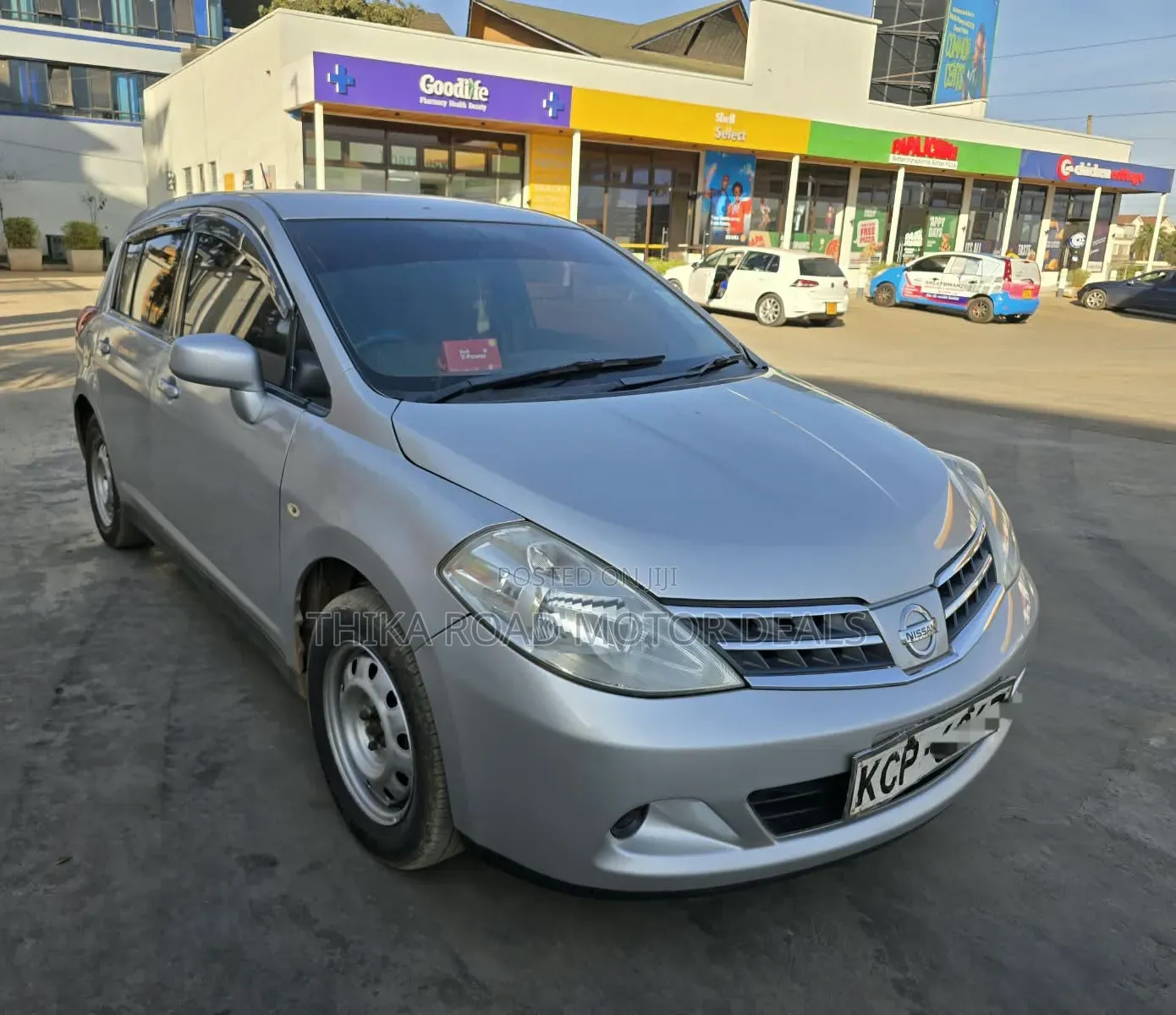 Nissan Tiida 2011