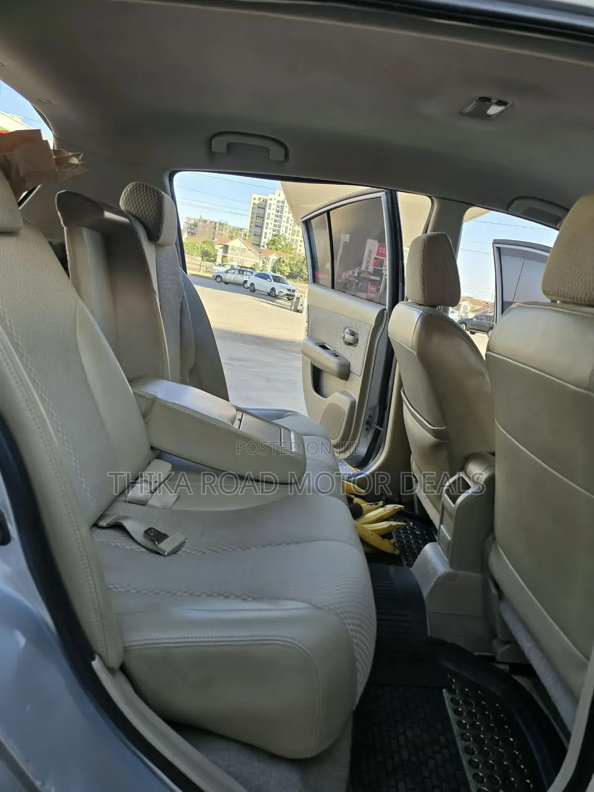 Nissan Tiida 2011