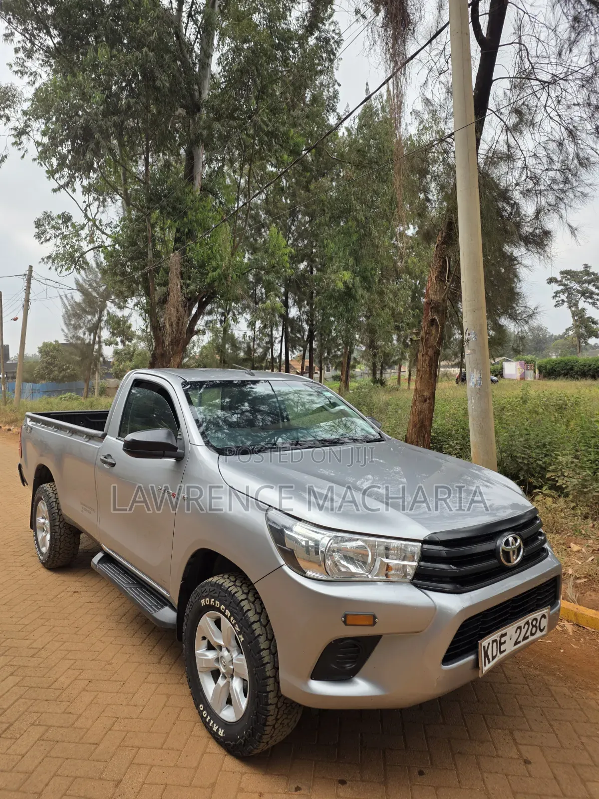Toyota Hilux 2021 Silver