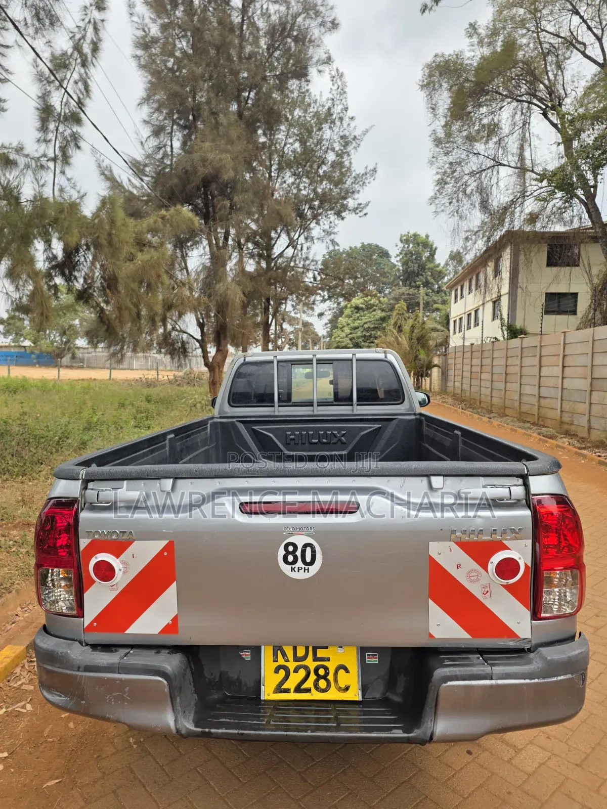 Toyota Hilux 2021 Silver