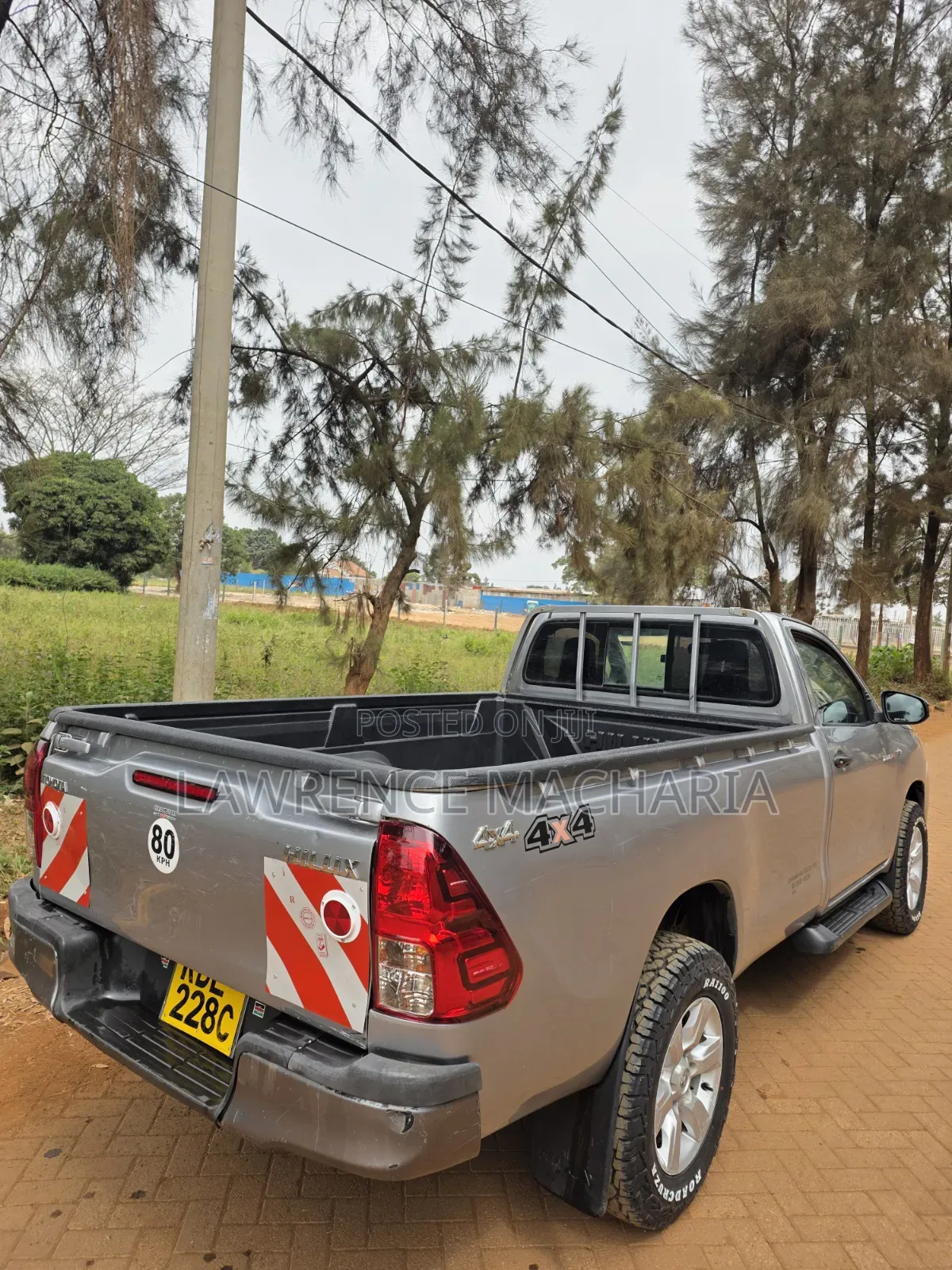 Toyota Hilux 2021 Silver