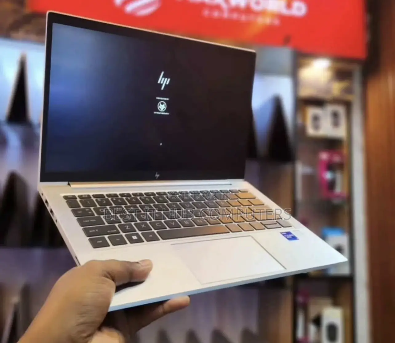Laptop HP EliteBook 830 G8 16GB Intel Core i7 SSD 512GB