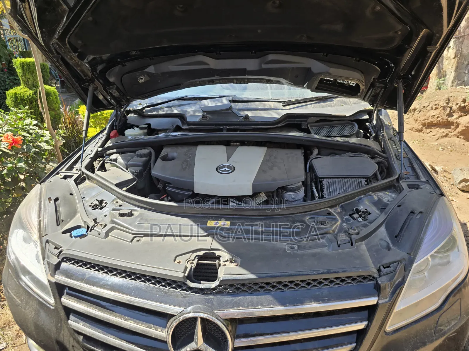 Mercedes-Benz R-Class 2013 Black