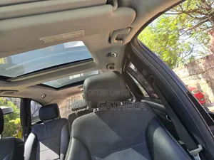 Mercedes-Benz R-Class 2013 Black