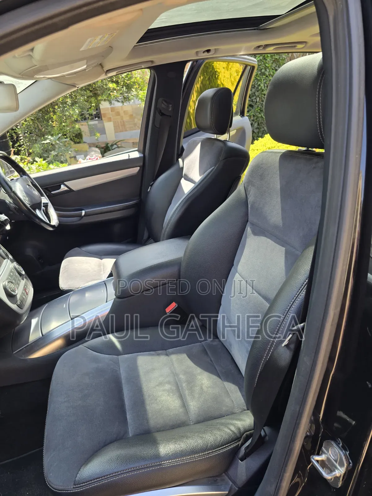 Mercedes-Benz R-Class 2013 Black