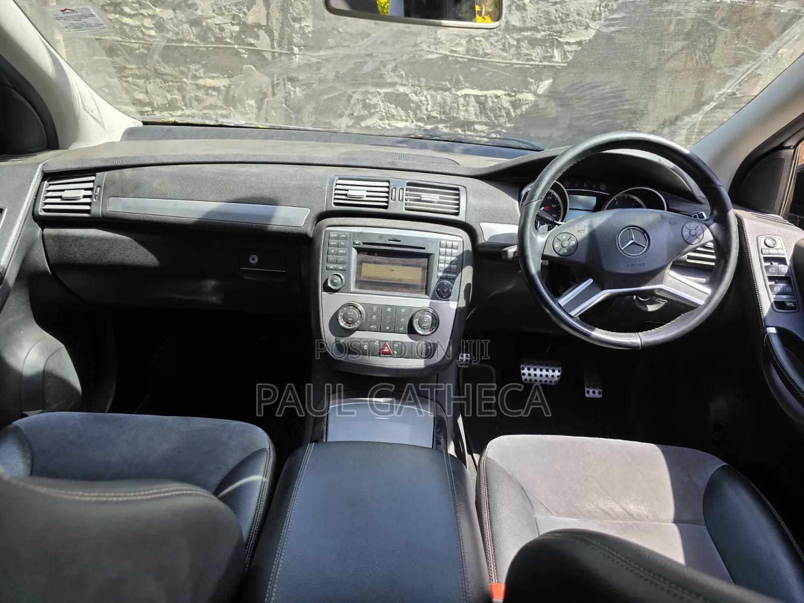 Mercedes-Benz R-Class 2013 Black